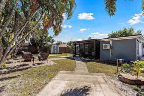 House in Lake Worth, Florida 3 bedrooms № 2031789 - photo 27