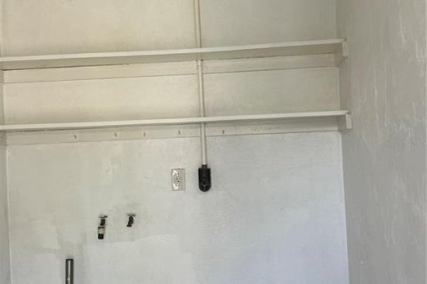 Снять в аренду квартиру в Галфпорта, Флорида 4 комнаты, 74.32м2, № 1760130 - фото 11