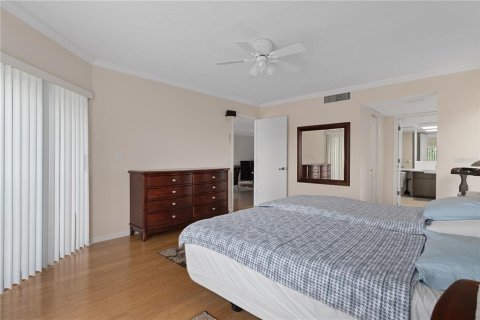 Condo in Homosassa, Florida, 2 bedrooms № 2101916 - photo 19