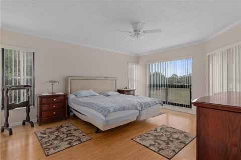 Condo in Homosassa, Florida, 2 bedrooms № 2101916 - photo 17