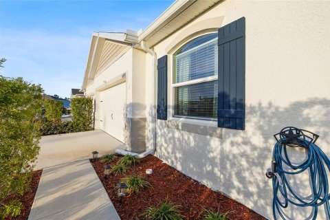 Villa ou maison à vendre à Wesley Chapel, Floride: 3 chambres, 147.44 m2 № 2408031 - photo 3