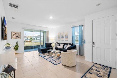 Villa ou maison à vendre à Wesley Chapel, Floride: 3 chambres, 147.44 m2 № 2408031 - photo 5
