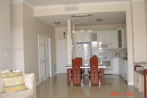 Condo in Aventura, Florida, 1 bedroom  № 2082061 - photo 2