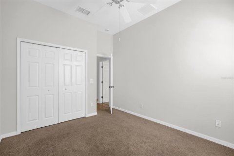 House in Orlando, Florida 4 bedrooms, 234.39 sq.m. № 2110948 - photo 30