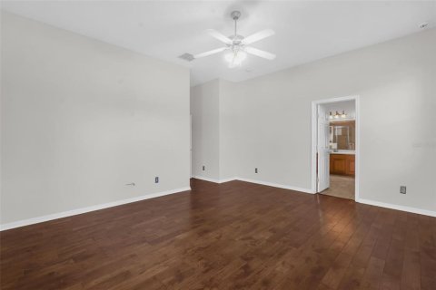 House in Orlando, Florida 4 bedrooms, 234.39 sq.m. № 2110948 - photo 23