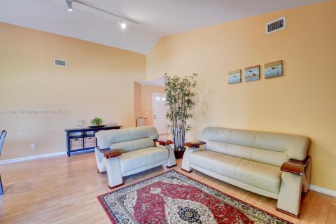 Condominio en venta en Boynton Beach, Florida, 2 dormitorios, 124.02 m2 № 1875348 - foto 7
