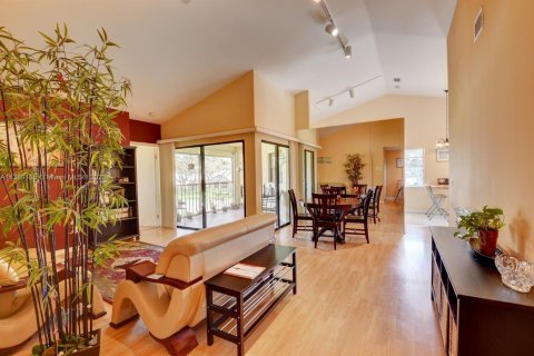 Condominio en venta en Boynton Beach, Florida, 2 dormitorios, 124.02 m2 № 1875348 - foto 3