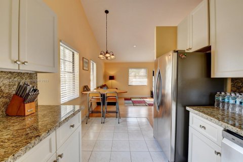Condominio en venta en Boynton Beach, Florida, 2 dormitorios, 124.02 m2 № 1875348 - foto 16