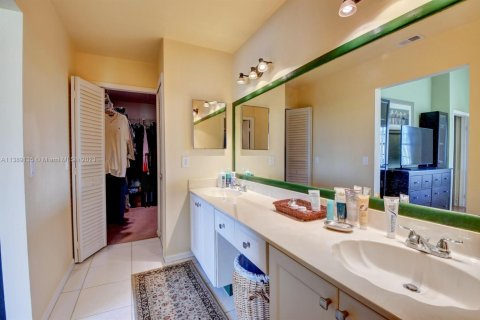 Condominio en venta en Boynton Beach, Florida, 2 dormitorios, 124.02 m2 № 1875348 - foto 19