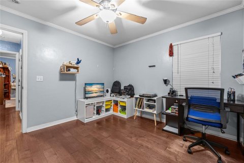 House in Gainesville, Florida 4 bedrooms, 189.99 sq.m. № 1844250 - photo 26