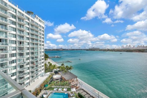 Condo in Miami Beach, Florida, 2 bedrooms  № 2064797 - photo 14