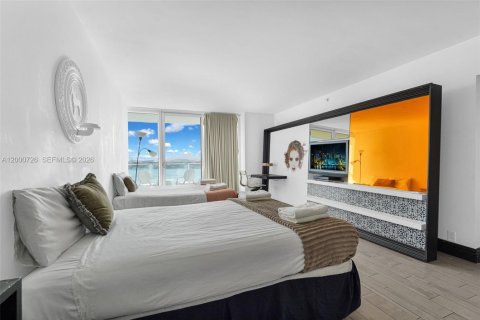 Condo in Miami Beach, Florida, 2 bedrooms  № 2064797 - photo 21