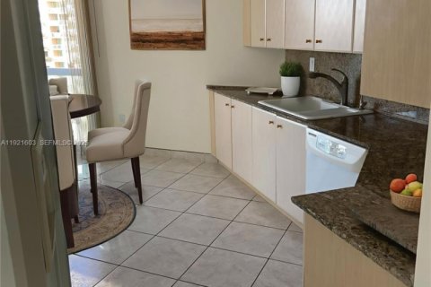 Купить кондоминиум в Авентура, Флорида 2 спальни, 149.57м2, № 1990054 - фото 6