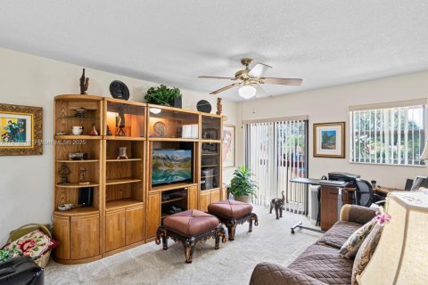 Casa en venta en Davie, Florida, 3 dormitorios, 173.36 m2 № 1775255 - foto 14