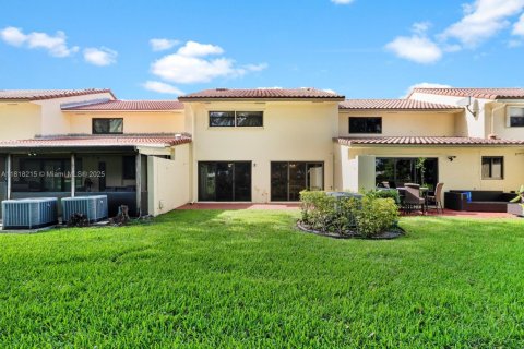 Casa en venta en Davie, Florida, 3 dormitorios, 173.36 m2 № 1775255 - foto 2