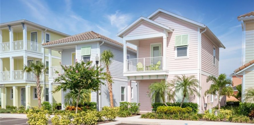 House in Kissimmee, Florida 2 bedrooms, 110.37 sq.m. № 2214918