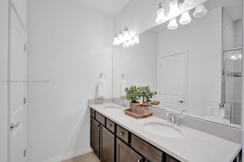 Adosado en venta en Oakland Park, Florida, 3 dormitorios, 174.19 m2 № 1483403 - foto 16