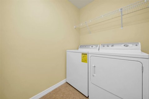 Copropriété à vendre à Tampa, Floride: 2 chambres, 117.43 m2 № 1913307 - photo 27