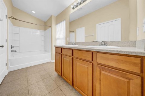 Copropriété à vendre à Tampa, Floride: 2 chambres, 117.43 m2 № 1913307 - photo 23