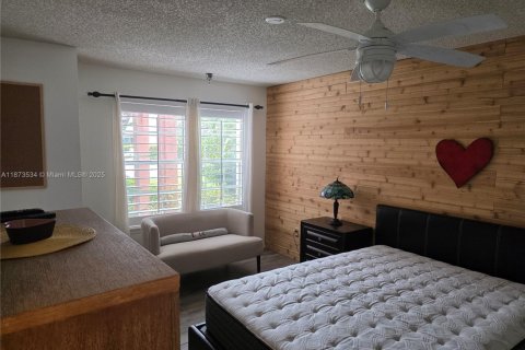 Condo in Delray Beach, Florida, 2 bedrooms  № 1898125 - photo 18