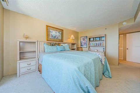 Condo in Hudson, Florida, 2 bedrooms  № 2391498 - photo 23