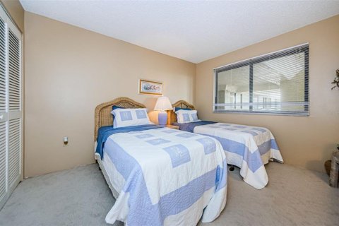 Condo in Hudson, Florida, 2 bedrooms  № 2391498 - photo 25