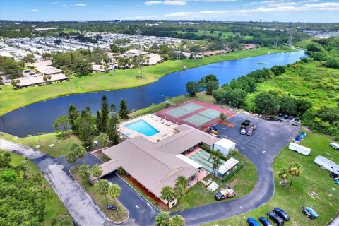 Villa ou maison à vendre à Largo, Floride: 2 chambres, 87.79 m2 № 1782793 - photo 24