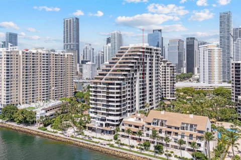 Condo in Miami, Florida, 3 bedrooms  № 2060065 - photo 5