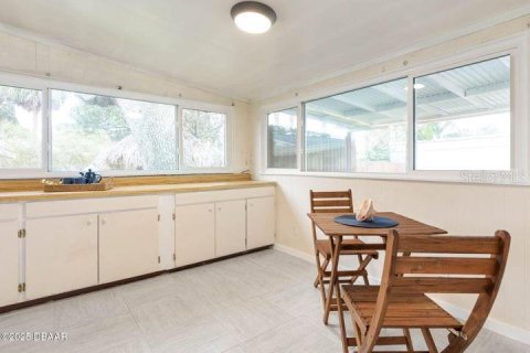 Villa ou maison à vendre à Ormond Beach, Floride: 3 chambres, 154.96 m2 № 1904109 - photo 17