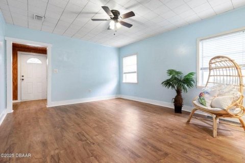 Villa ou maison à vendre à Ormond Beach, Floride: 3 chambres, 154.96 m2 № 1904109 - photo 9