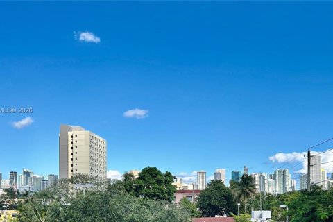 Condominio en venta en Miami, Florida, 1 dormitorio, 58.71 m2 № 1921885 - foto 20