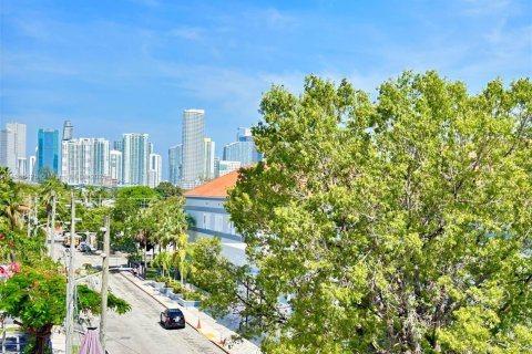 Copropriété à vendre à Miami, Floride: 1 chambre, 58.71 m2 № 1921885 - photo 2