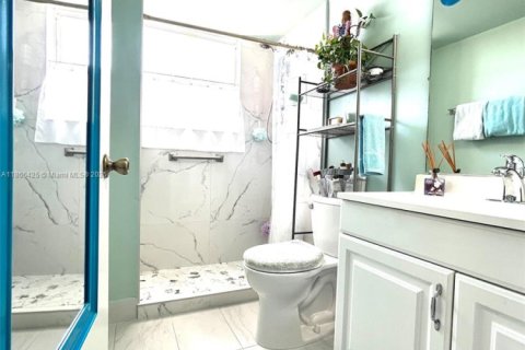Copropriété à vendre à Miami, Floride: 1 chambre, 58.71 m2 № 1921885 - photo 11