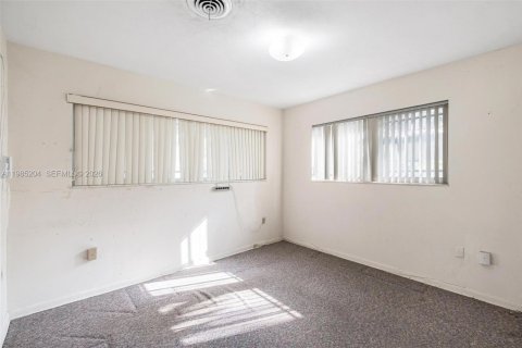 Купить виллу или дом в Корал-Гейблс, Флорида 3 спальни, 179.77м2, № 2044873 - фото 7