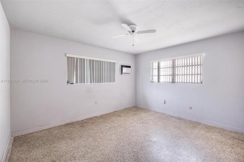 Купить виллу или дом в Корал-Гейблс, Флорида 3 спальни, 179.77м2, № 2044873 - фото 10