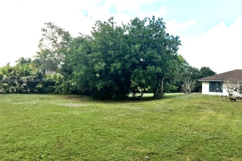 House in Loxahatchee Groves, Florida 3 bedrooms, 137.22 sq.m. № 2082170 - photo 18