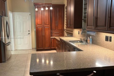 Villa ou maison à vendre à Homestead, Floride: 3 chambres, 159.79 m2 № 1929913 - photo 3