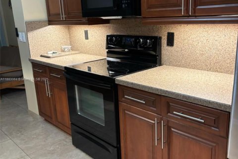 Villa ou maison à vendre à Homestead, Floride: 3 chambres, 159.79 m2 № 1929913 - photo 2