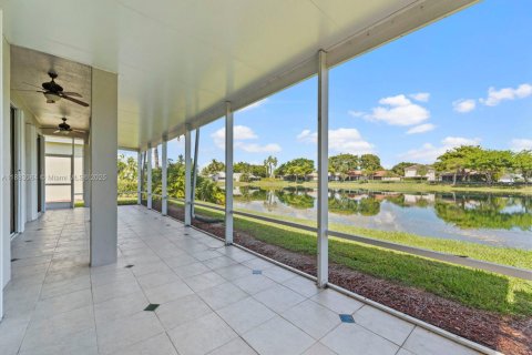 Villa ou maison à vendre à Homestead, Floride: 3 chambres, 159.79 m2 № 1929913 - photo 29