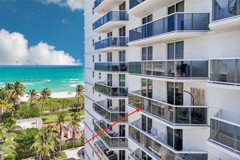 Copropriété à vendre à Miami Beach, Floride: 2 chambres, 104.14 m2 № 1801086 - photo 2