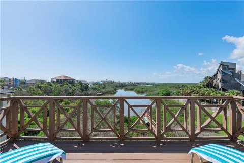 Casa en venta en New Smyrna Beach, Florida, 3 dormitorios, 161.65 m2 № 2221148 - foto 17