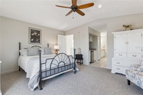 Casa en venta en New Smyrna Beach, Florida, 3 dormitorios, 161.65 m2 № 2221148 - foto 14