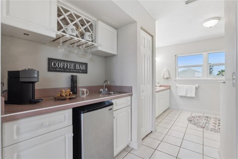Casa en venta en New Smyrna Beach, Florida, 3 dormitorios, 161.65 m2 № 2221148 - foto 15