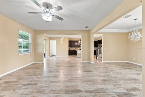 House in Riverview, Florida 4 bedrooms, 283.07 sq.m. № 2196913 - photo 15