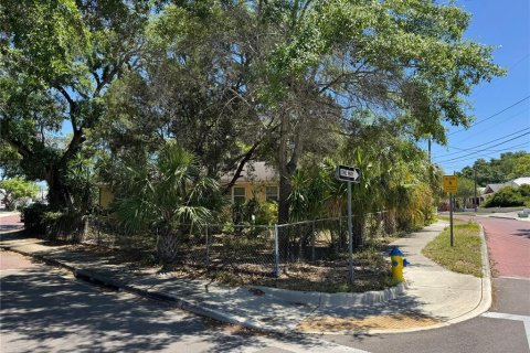 Immobilier commercial à vendre à Tarpon Springs, Floride: 2 chambres, 127.28 m2 № 2206062 - photo 28