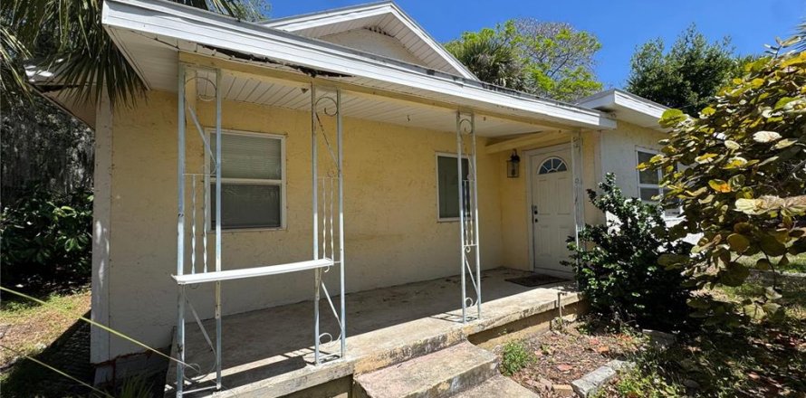 Immobilier commercial à Tarpon Springs, Floride 2 chambres, 127.28 m2 № 2206062