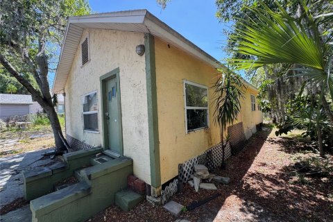 Immobilier commercial à vendre à Tarpon Springs, Floride: 2 chambres, 127.28 m2 № 2206062 - photo 4