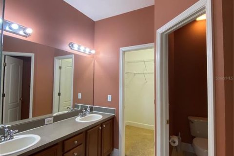 House in Lutz, Florida 3 bedrooms, 177.35 sq.m. № 1910475 - photo 14