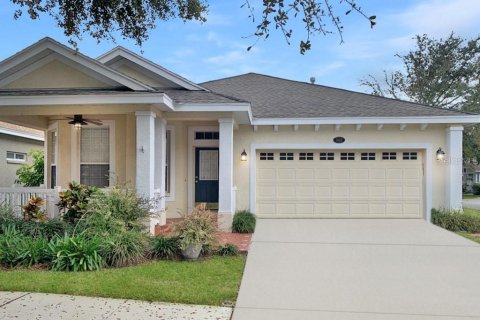 House in Lutz, Florida 3 bedrooms, 177.35 sq.m. № 1910475 - photo 1