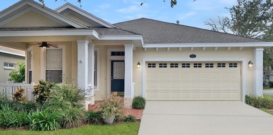 House in Lutz, Florida 3 bedrooms, 177.35 sq.m. № 1910475